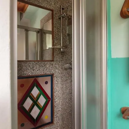 Apartamento Cozy, Bright And Affordable Single - Free Parking