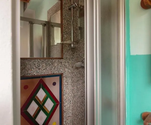 Apartment Cozy, Bright And Affordable Single - Free Parking